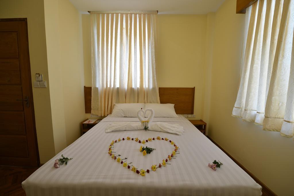 Northern Breeze Hotel Bagan Exterior foto