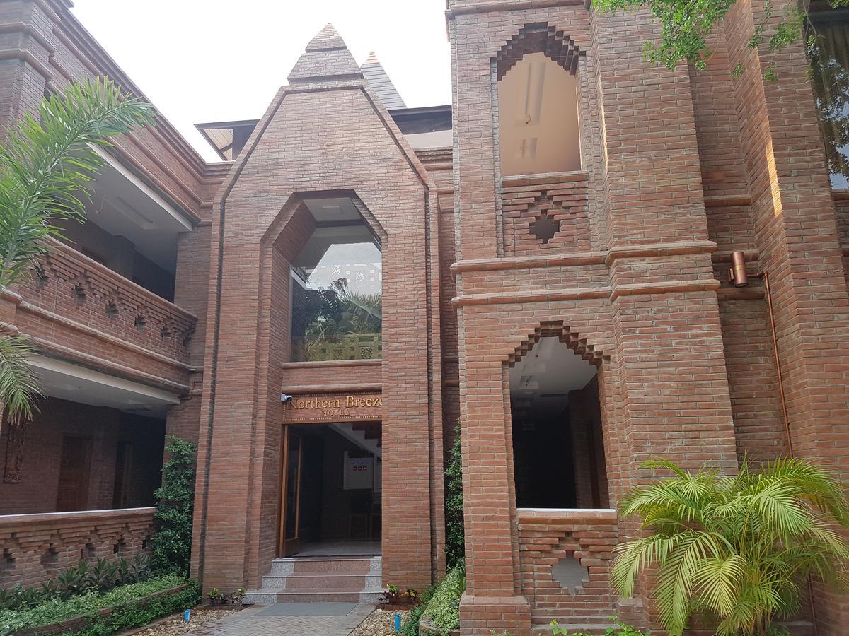 Northern Breeze Hotel Bagan Exterior foto